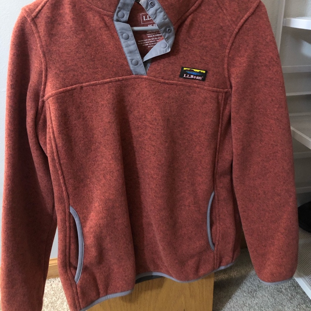 Women’s LL Bean pullover